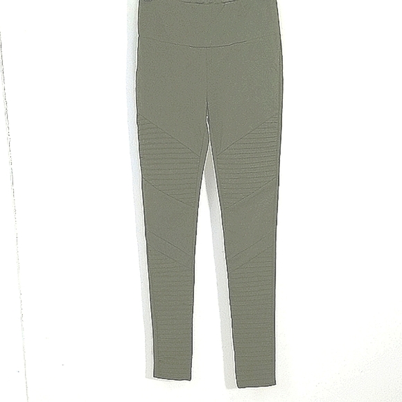 Leggings Moto Detail  Army Green Medium Weight Classic  Elevated Athleisure NWT - Picture 1 of 6